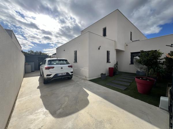 MAS ROCA - QUARTIER RÉSIDENTIEL TRÈS PRISÉ