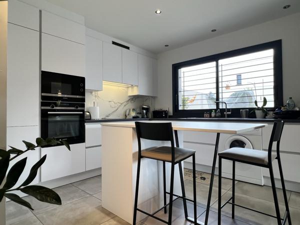 MAS ROCA - QUARTIER RÉSIDENTIEL TRÈS PRISÉ