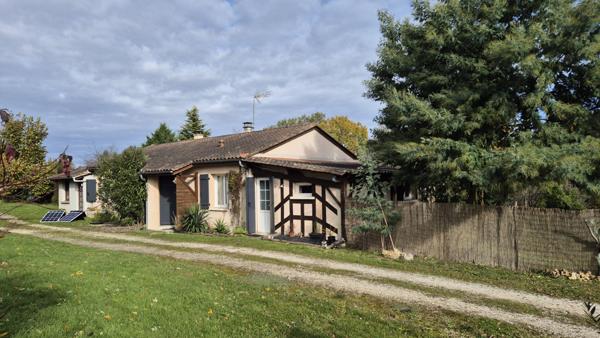 La Chapelle-Gonaguet (24350) Maison spacieuse d'environ 167 m² habitable avec grand terrain à vendre secteur TOCANE- CHAPELLE COGNAGUET-