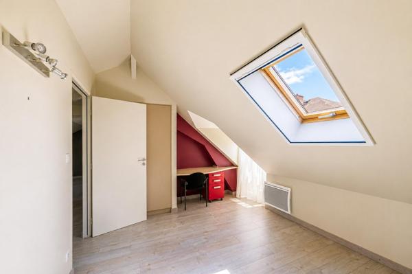 Maison à CHANGE, 72560 - 5 pièces 134m²