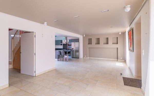 Maison à CHANGE, 72560 - 5 pièces 134m²
