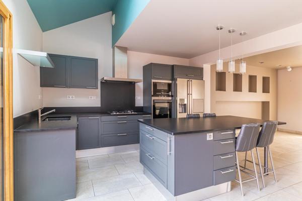 Maison à CHANGE, 72560 - 5 pièces 134m²