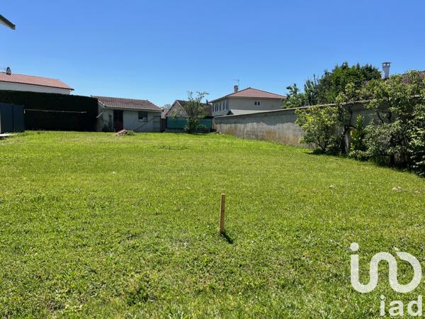 Terrain à vendre 648 m² Veauche