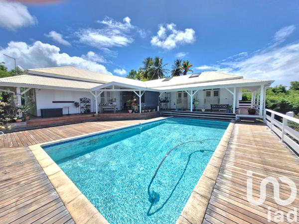 Maison à vendre 5 pièces 156 m² Le Gosier