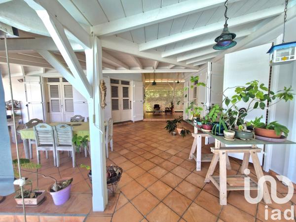 Maison à vendre 5 pièces 156 m² Le Gosier
