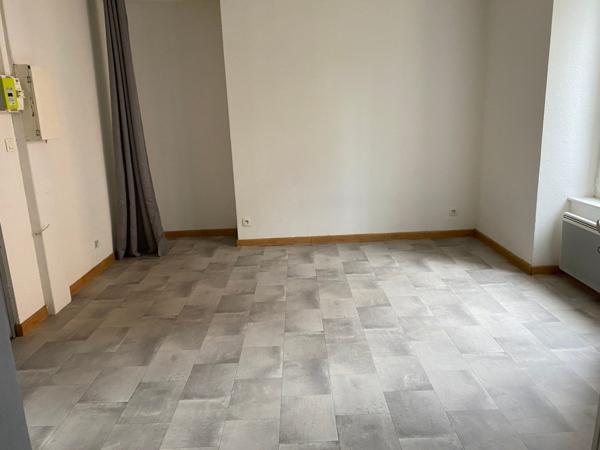 APPARTEMENT DE TYPE F1 Bis