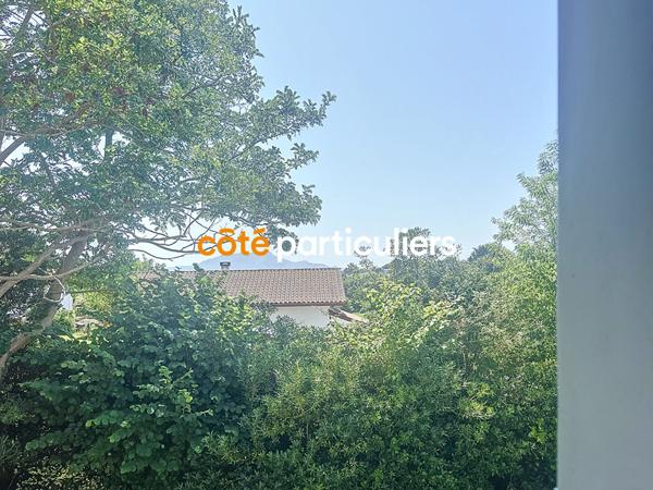 Vente Maison213 m² - 8 Pièces - AHETZE (64210)