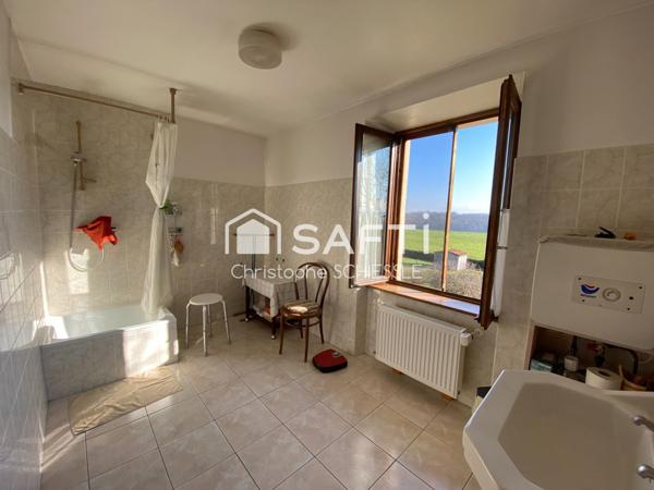 Maison 7 Pieces 5 chambres de 120 m2 sur 30 ares de terrain