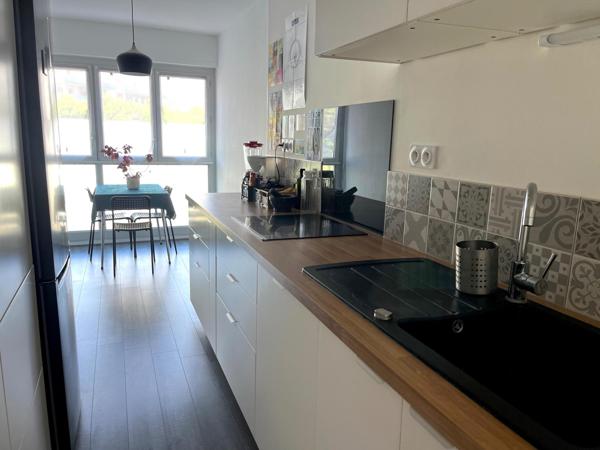 Mérignac limite Bordeaux Caudéran, appartement T3 rénové et loué