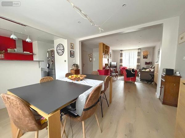 Appartement à vendre à Rennes en Ille-et-Vilaine (35000), ref : 128
