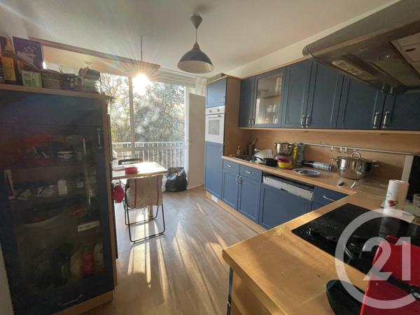 Appartement F6 à vendre  6 pièces - 112 m2 CERGY - 95