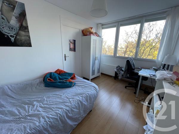 Appartement F6 à vendre  6 pièces - 112 m2 CERGY - 95