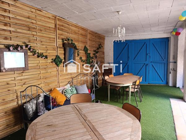 Grande maison 4 chambres et patio