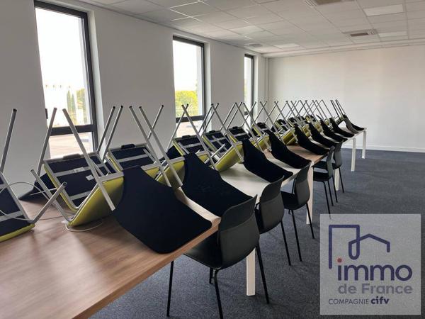 ST ETIENNE MAGNIFIQUES BUREAUX