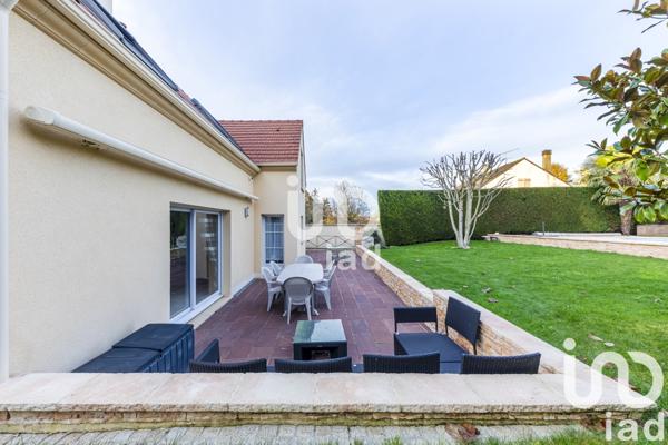 Maison à vendre 7 pièces 198 m² Frépillon