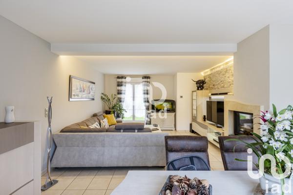 Maison à vendre 7 pièces 198 m² Frépillon