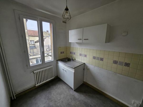 Appartement à vendre |  Les Mureaux |  3 pièces | 49,7 m²