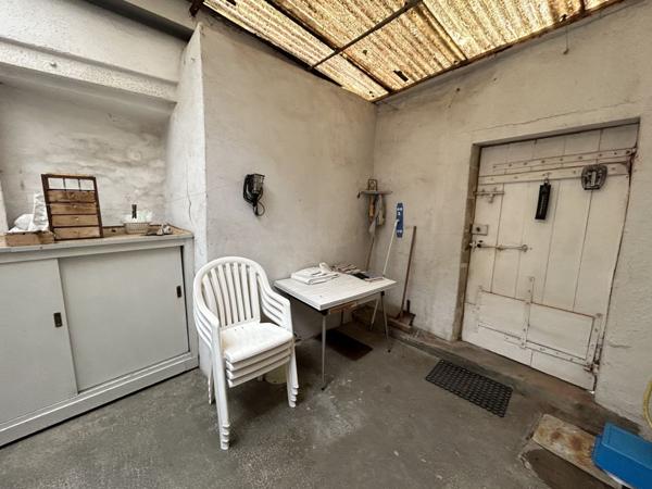 Vente Maison161,5 m² - 7 Pièces - ST AMAND MONTROND (18200)