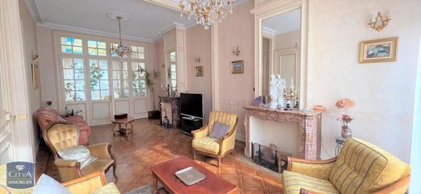 Maison à vendre 5 pièces 270m²