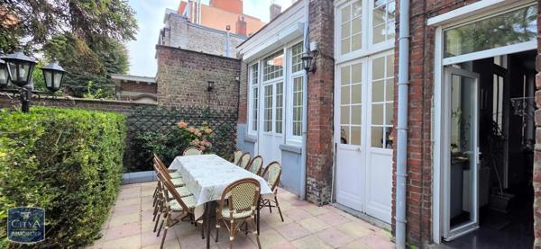 Maison à vendre 5 pièces 270m²