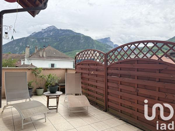 Appartement à vendre 4 pièces 79 m² Saint-Pierre-en-Faucigny