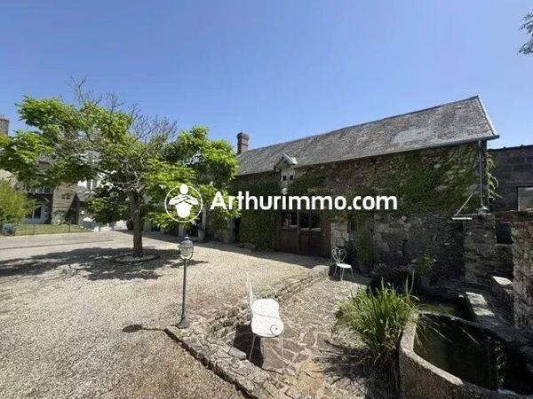 Vente                                                      Propriété
                        
                     7 pièces                      219 m2                     à Pré-en-Pail-Saint-Samson