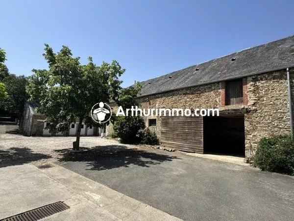 Vente                                                      Propriété
                        
                     7 pièces                      219 m2                     à Pré-en-Pail-Saint-Samson