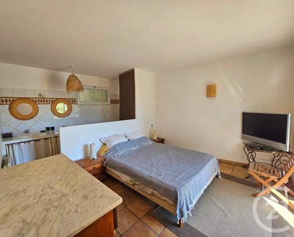 Maison à vendre  6 pièces - 130 m2 EGUILLES - 13