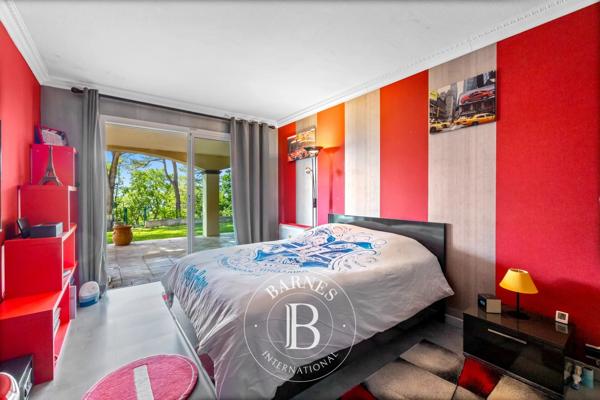 Mouans-Sartoux, Maison 5 Chambres -  369 m² à vendre