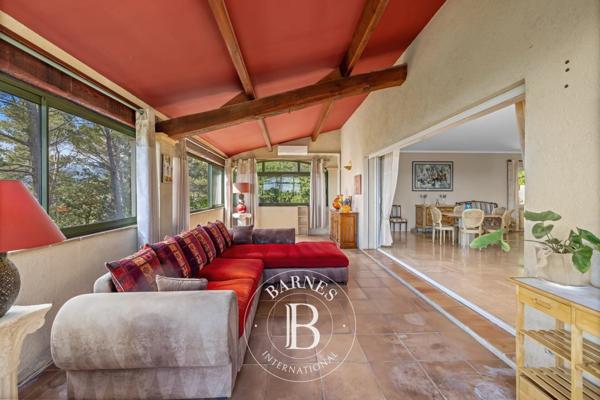Mouans-Sartoux, Maison 5 Chambres -  369 m² à vendre