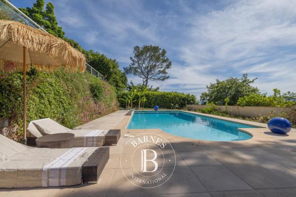 Mouans-Sartoux, Maison 5 Chambres -  369 m² à vendre