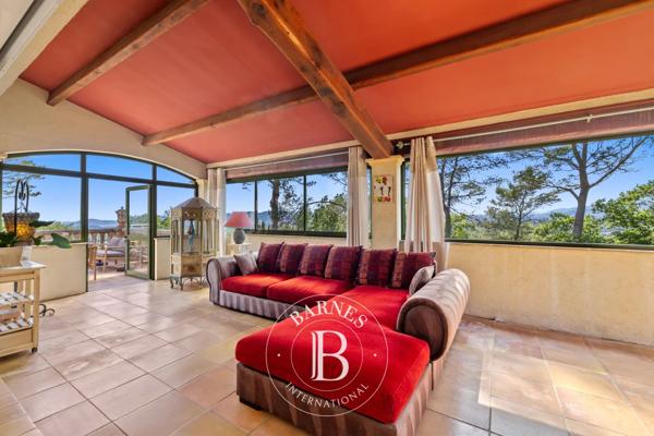 Mouans-Sartoux, Maison 5 Chambres -  369 m² à vendre