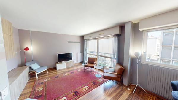 Appartement à louer 997 € CC ORLEANS 4 p 84 m² DPE E