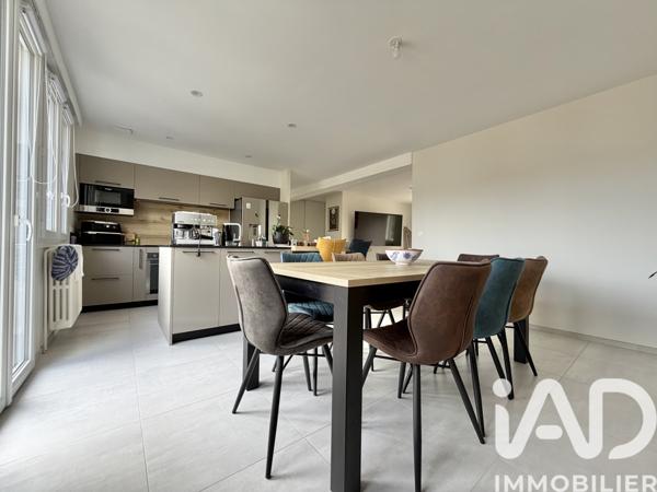 Maison à vendre 5 pièces 113 m² Saint-Sauveur-Villages