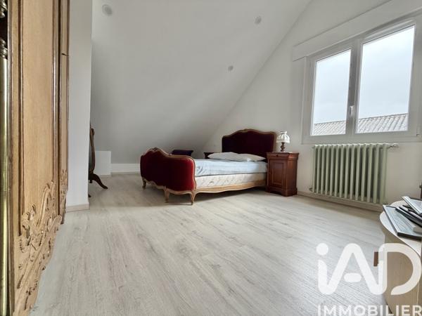 Maison à vendre 5 pièces 113 m² Saint-Sauveur-Villages