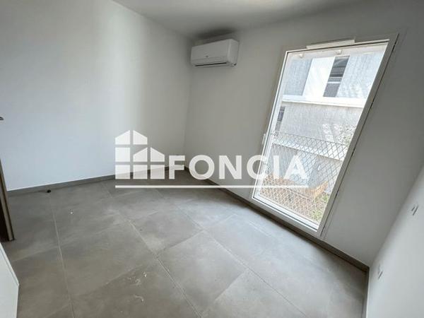 Location Appartement 4 pièces 89.4 m² - 847 BOULEVARD JEAN MATHIEU GRANGENT Sete 34200