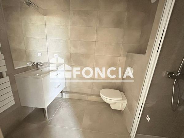 Location Appartement 4 pièces 89.4 m² - 847 BOULEVARD JEAN MATHIEU GRANGENT Sete 34200