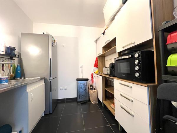 Appartement à MANTES-LA-JOLIE, 78200 - 2 pièces 43m²