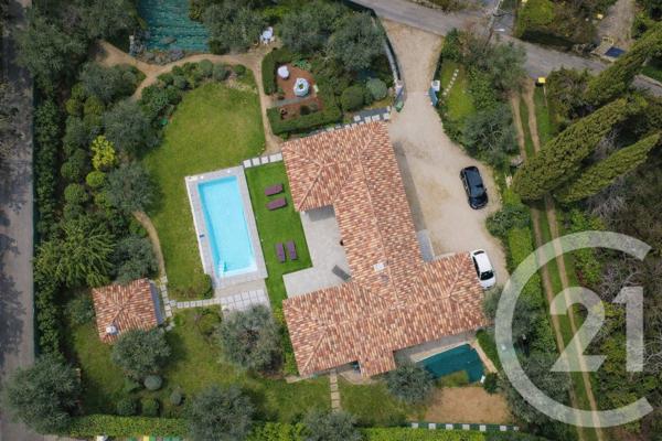 Maison à vendre  4 pièces - 134,40 m2 ROQUEFORT LES PINS - 06