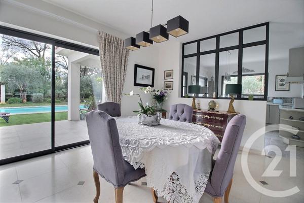 Maison à vendre  4 pièces - 134,40 m2 ROQUEFORT LES PINS - 06