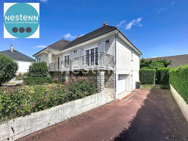 Maison d'exception à vendre à ST SULPICE DE POMMERAY - 7 pièces, 229 m², calme absolu