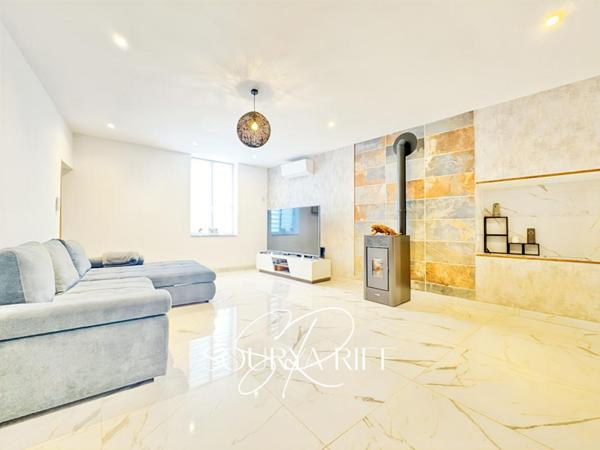 EXCLUSIVITE CHARMANTE MAISON RENOVEE A SALSIGNE  200 m2