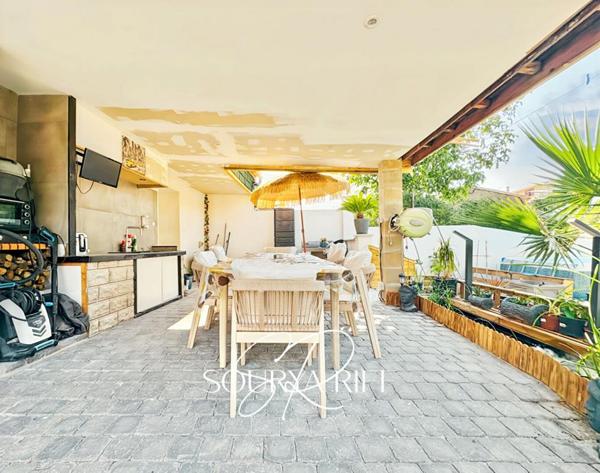 EXCLUSIVITE CHARMANTE MAISON RENOVEE A SALSIGNE  200 m2