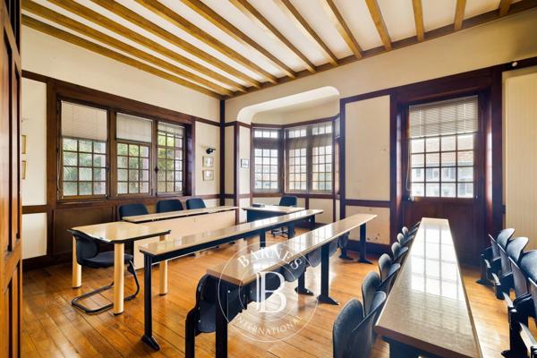Bayonne, Bureau  500 m² à vendre