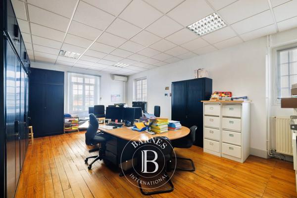 Bayonne, Bureau  500 m² à vendre
