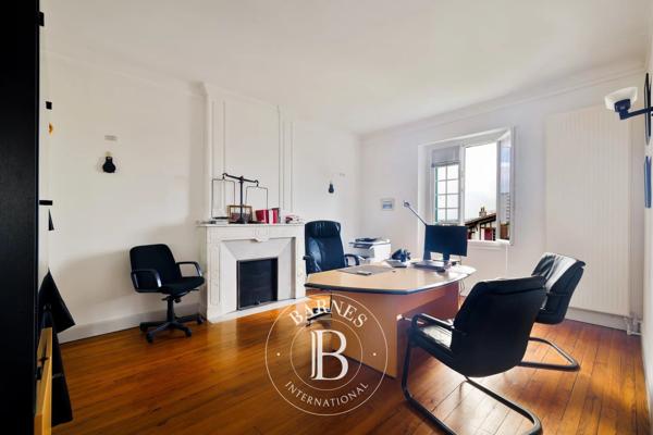 Bayonne, Bureau  500 m² à vendre