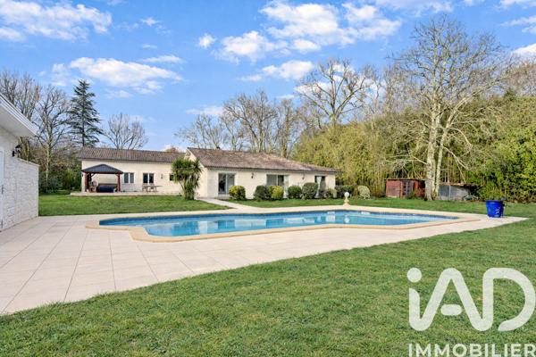 Maison à vendre 8 pièces 206 m² Castelnau-de-Médoc