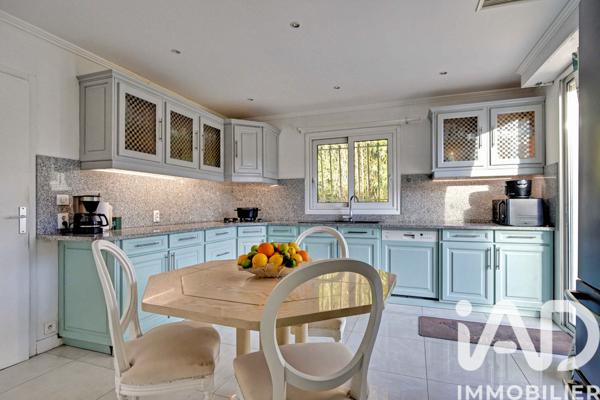 Maison à vendre 8 pièces 206 m² Castelnau-de-Médoc