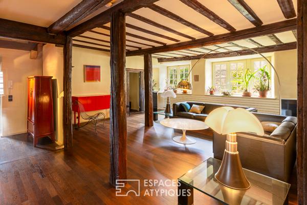 Ancienne synagogue en coeur de village