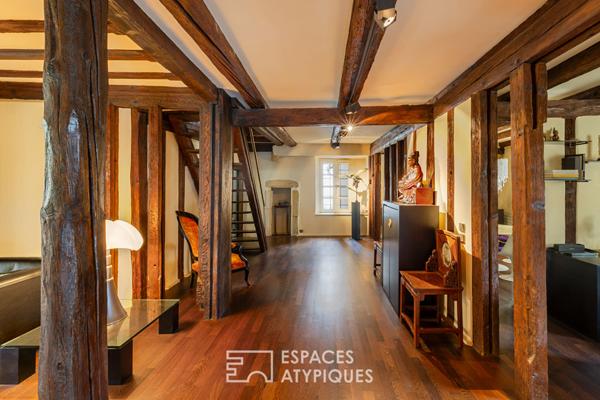 Ancienne synagogue en coeur de village